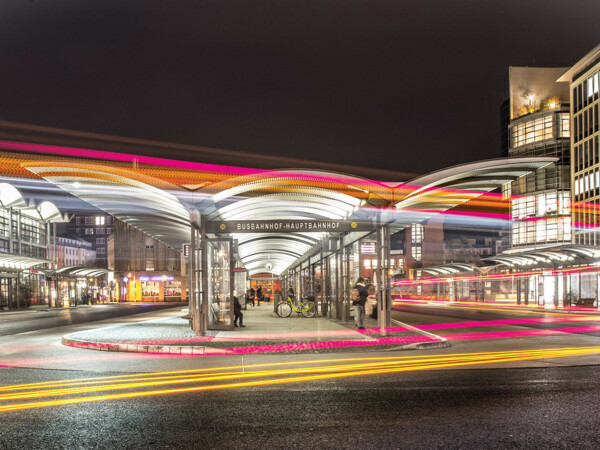Hauptbahnhof Koblenz bei Nacht © Koblenz-Touristik
